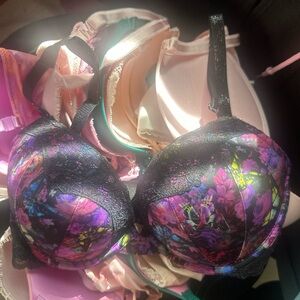 VS Floral Black Women's Bra